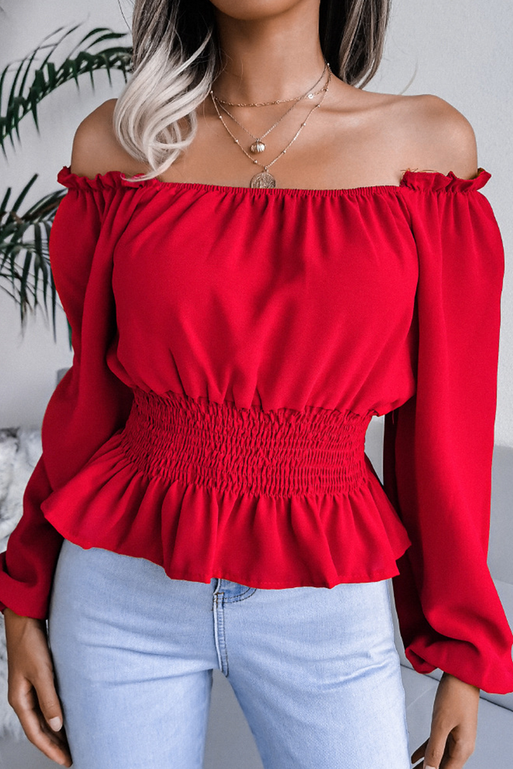 Blusa com Ombros Descobertos, Cintura Franzida e Babados