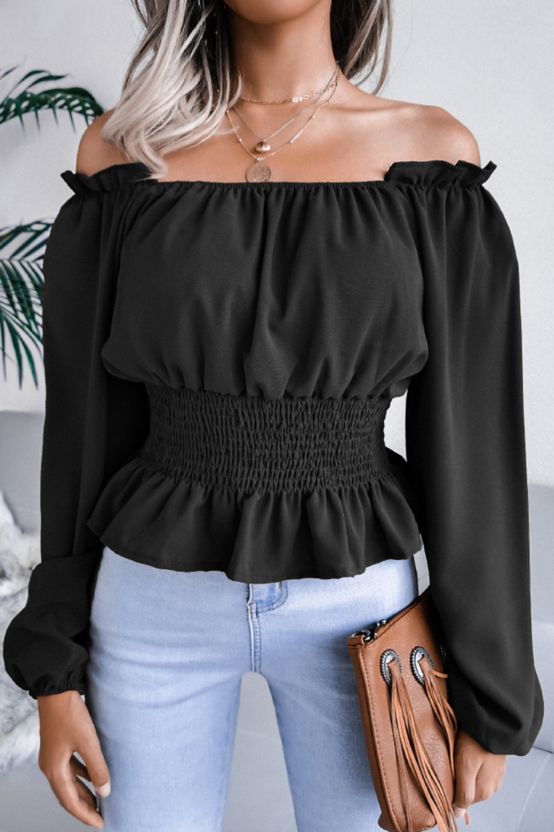 Blusa com Ombros Descobertos, Cintura Franzida e Babados
