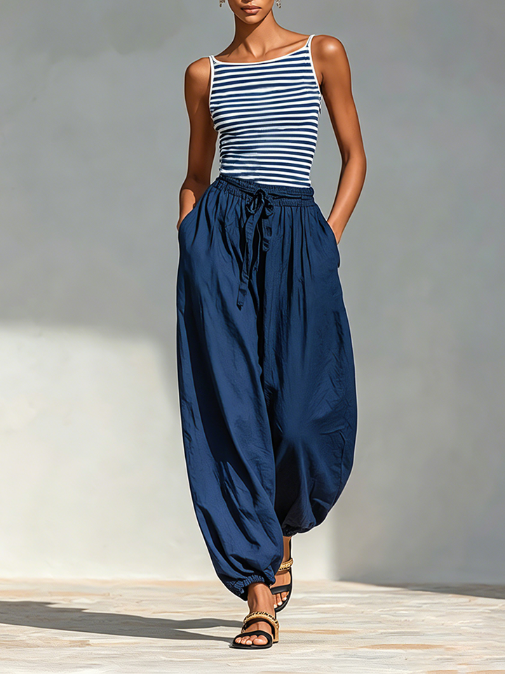 Marinha | Conjunto às riscas, azul-marinho