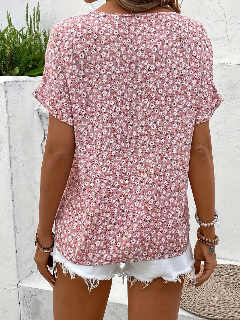 Blusa Floral de Manga Curta com Botões e Corte Folgado