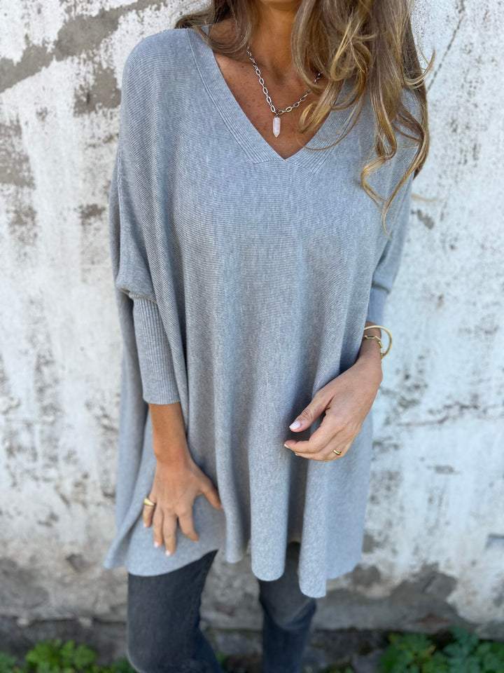 Camisa Folgada com Decote em V e Ombros Caídos