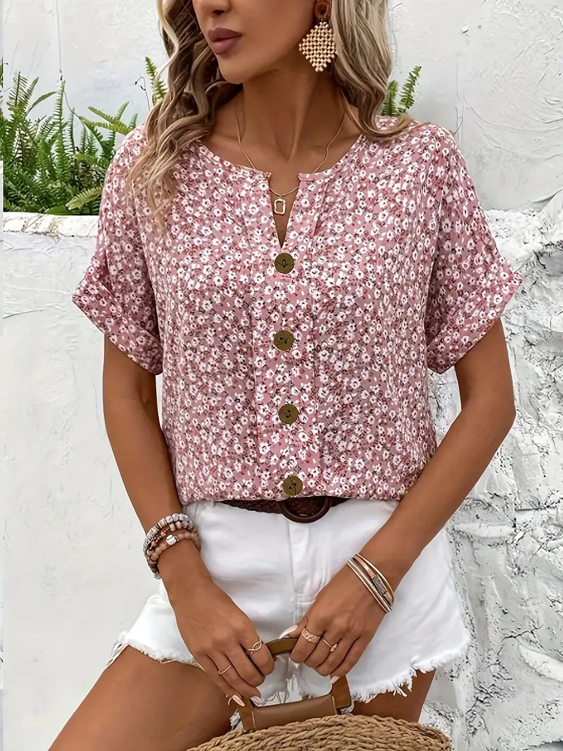 Blusa Floral de Manga Curta com Botões e Corte Folgado