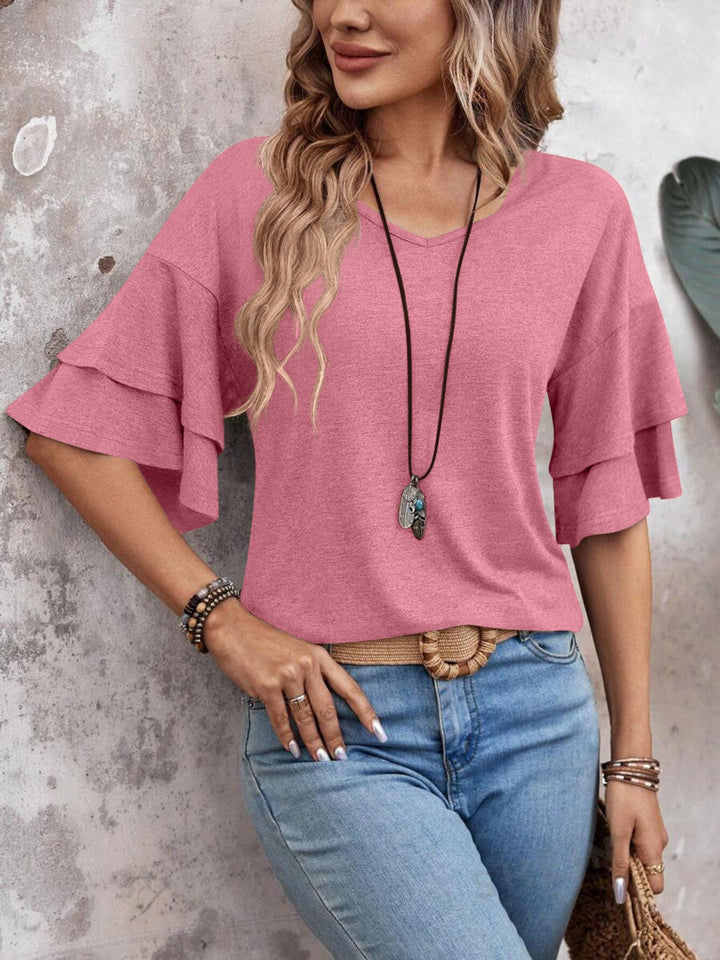 Blusa com Decote em V e Mangas com Folhos