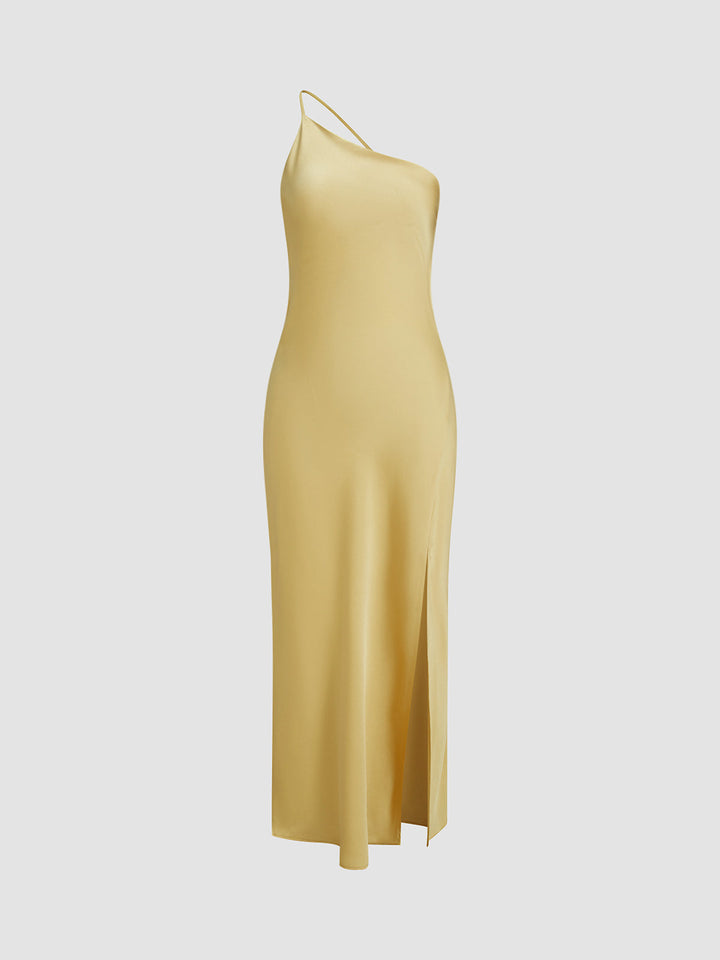 Maxi Vestido de Cetim com Um Ombro e Fenda Lateral