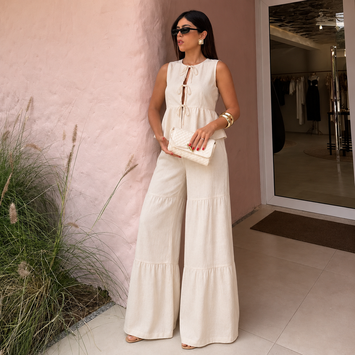 Lúcia – Conjunto de Linho, Top com Laços e Calças Palazzo com Folhos