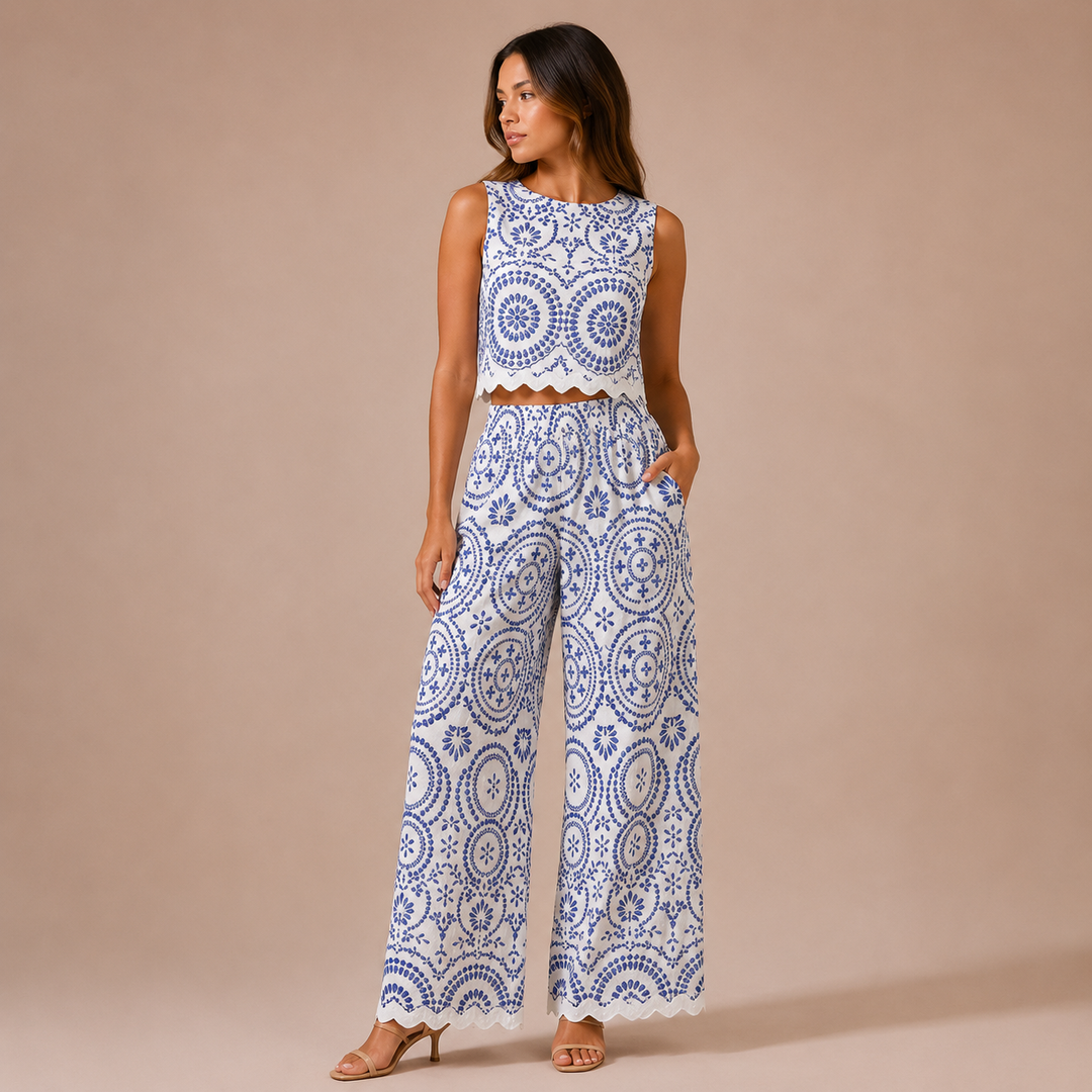 Daniela – Conjunto Estampado Azulejo com Top Sem Mangas e Calças Direitas