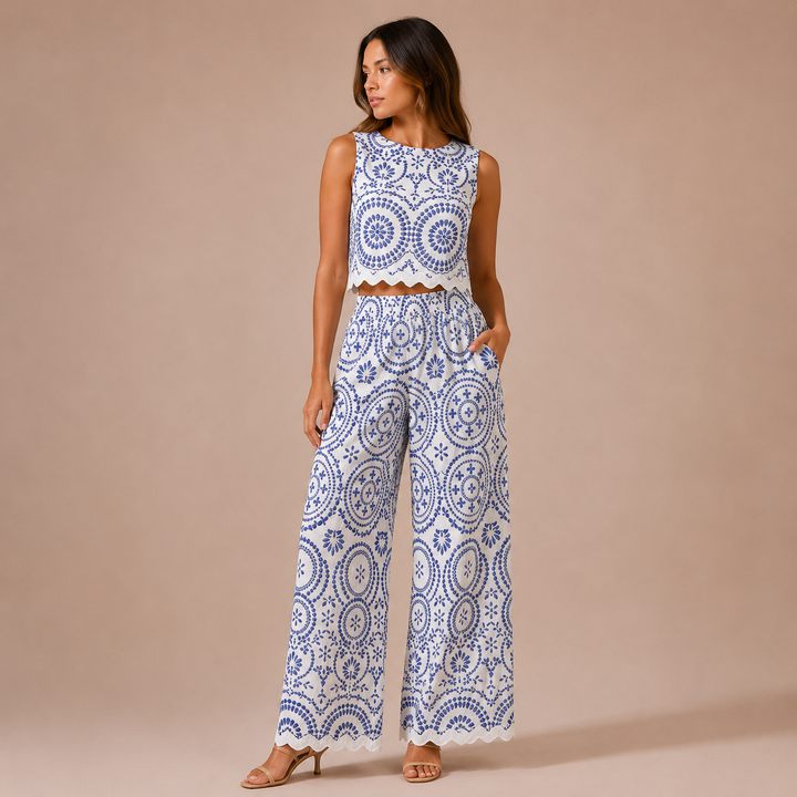 Daniela – Conjunto Estampado Azulejo com Top Sem Mangas e Calças Direitas