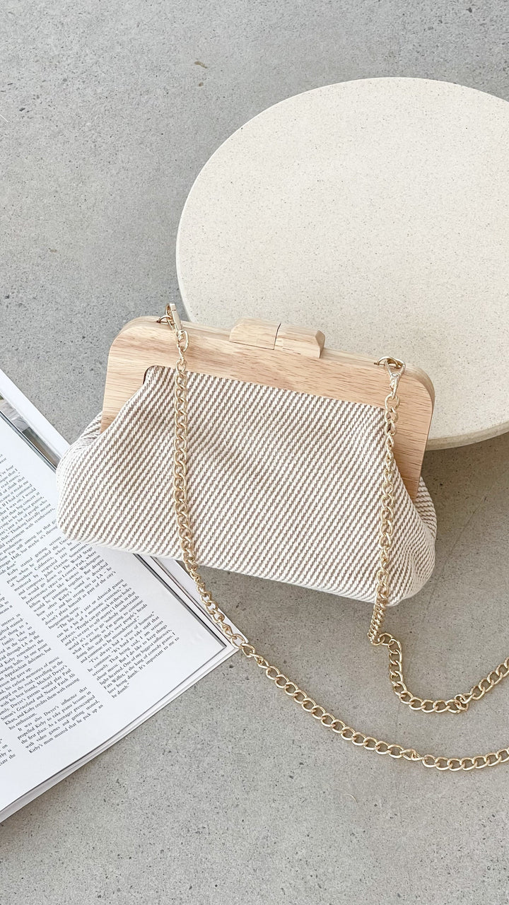 Clutch de Madeira com Tecido Tessa - Camelo e Natural