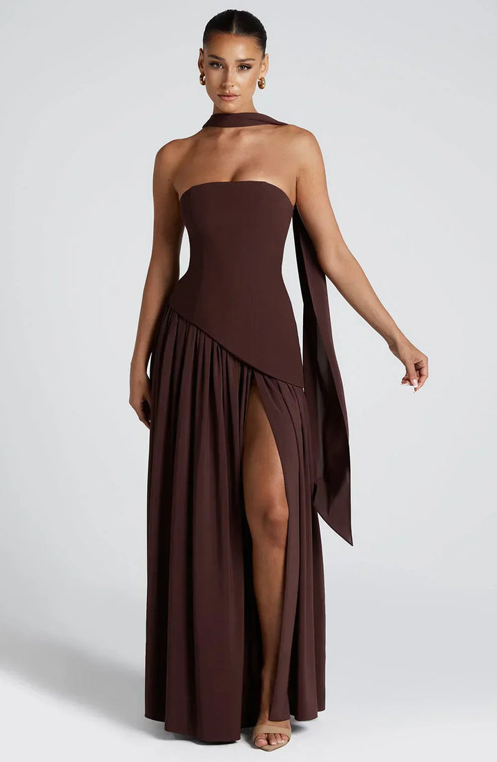 Amalfi – O Vestido Escultural