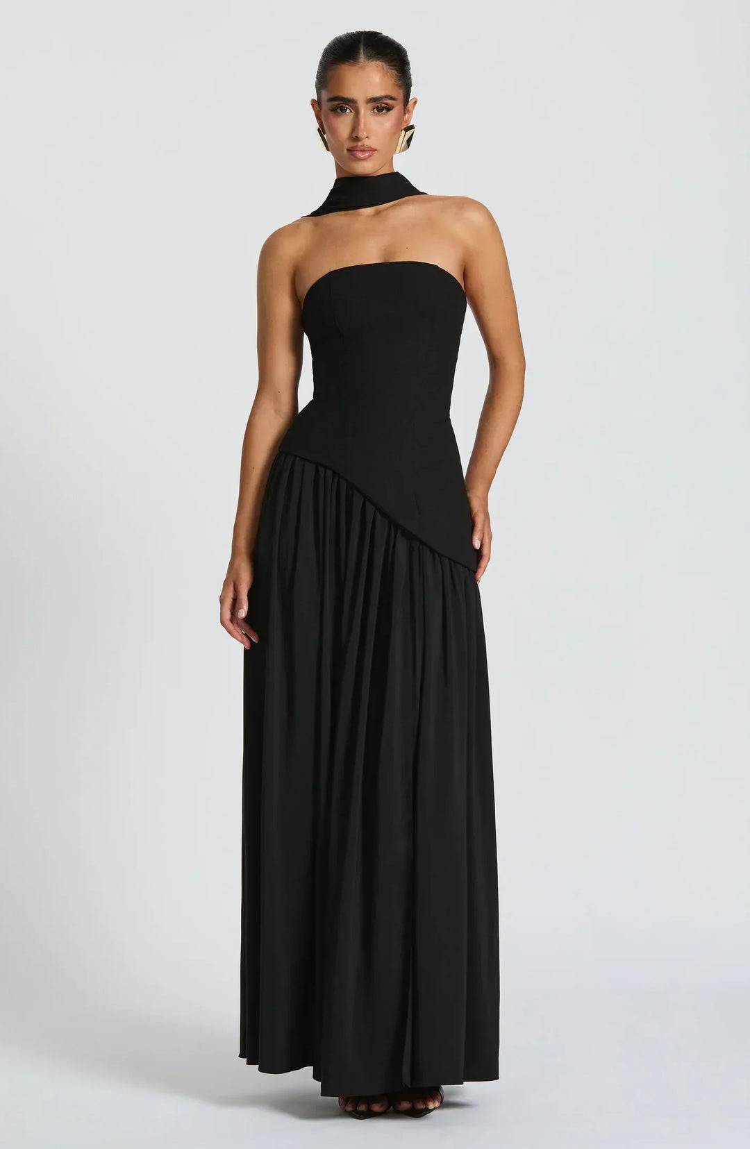 Amalfi – O Vestido Escultural