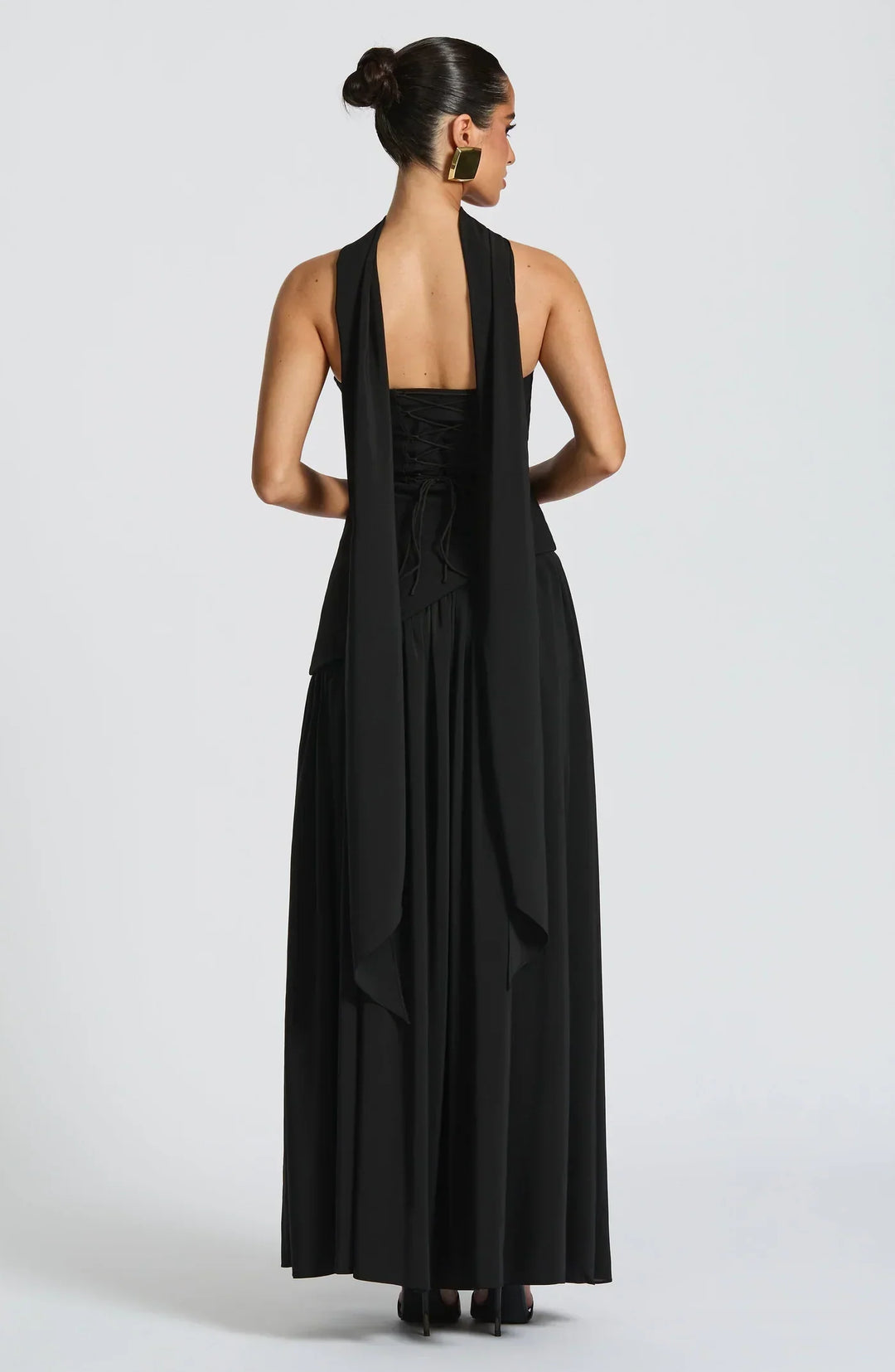 Amalfi – O Vestido Escultural