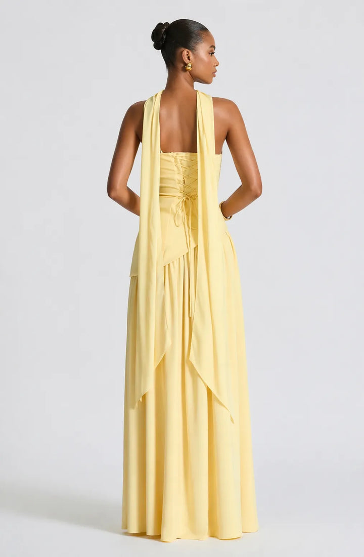 Amalfi – O Vestido Escultural