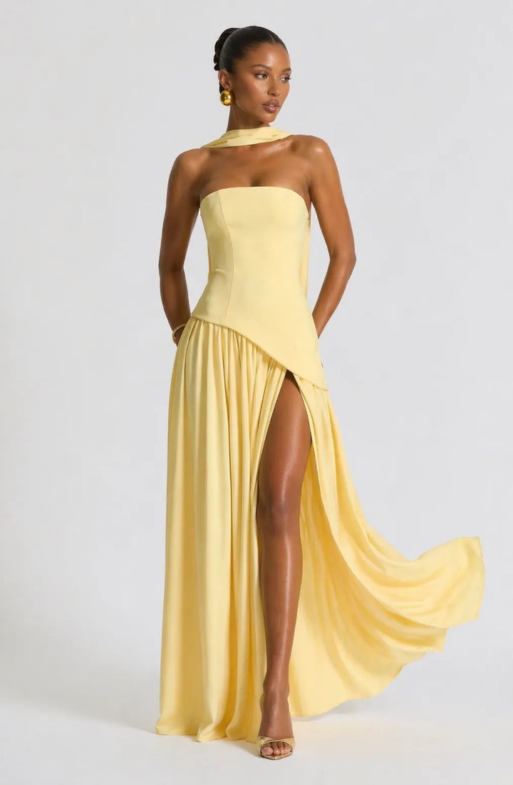 Amalfi – O Vestido Escultural
