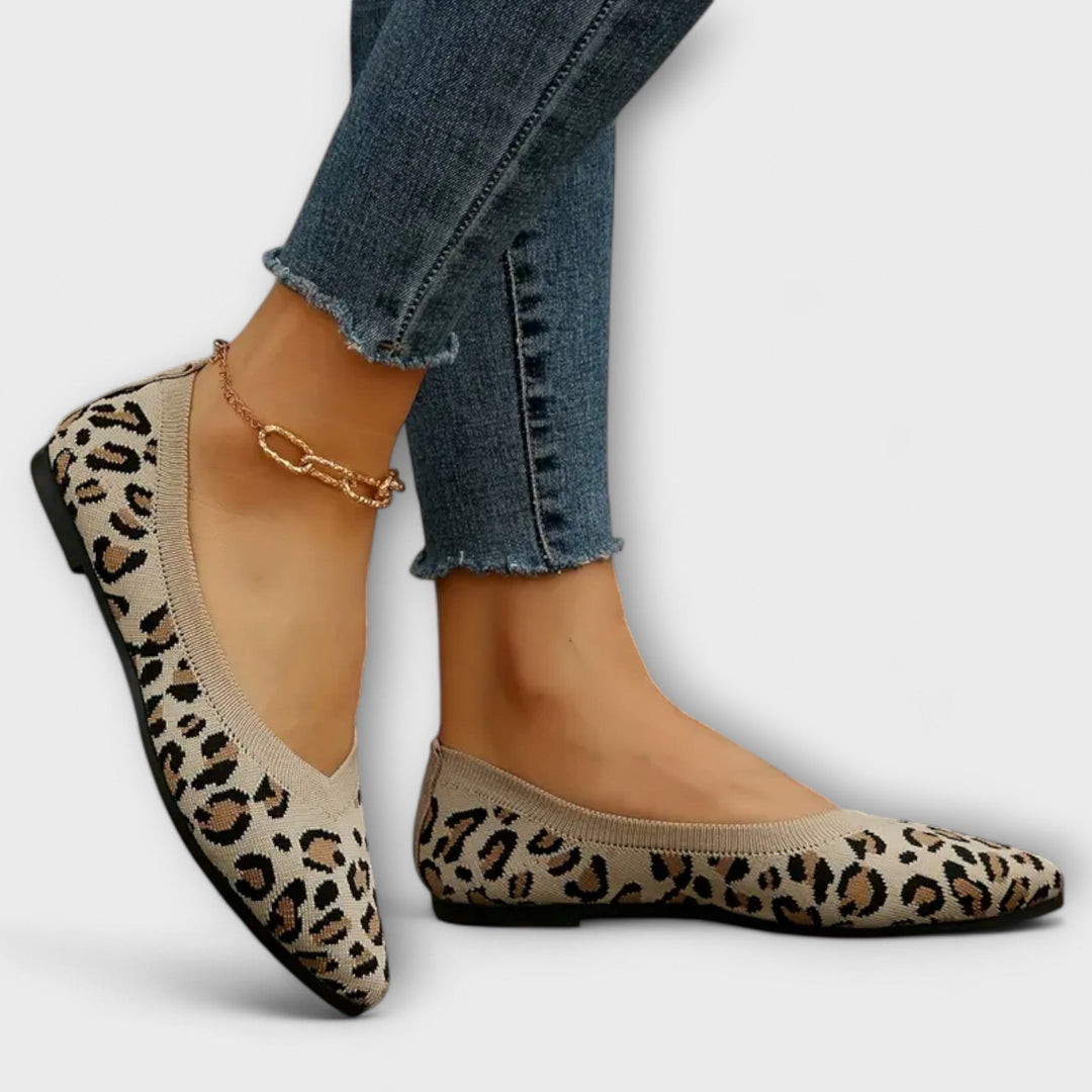 Paula - Sabrinas de Renda com Estampado de Leopardo