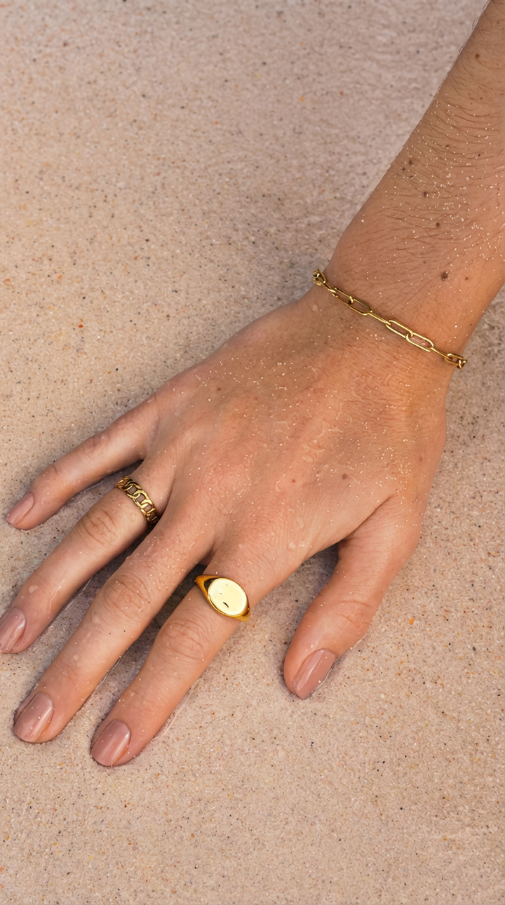 Charlotte - Pulseira de Corrente Dourada