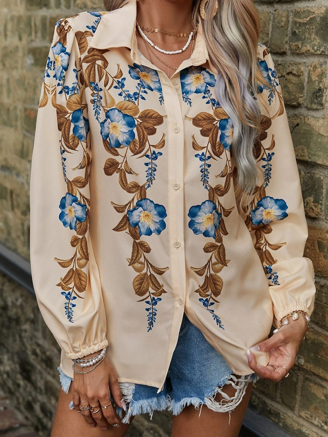 Blusa de Manga Comprida com Botões e Estampado Floral