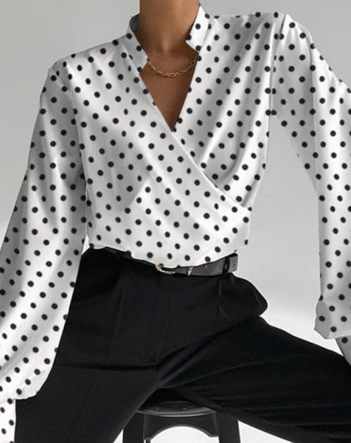 Camisa com Decote em V Tiara