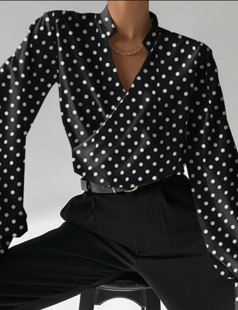Camisa com Decote em V Tiara