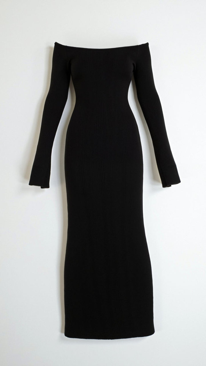 Vestido Maxi Canellado com Ombros Expostos